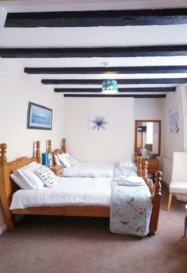 Jolly Sailor Inn Лу Номер фото