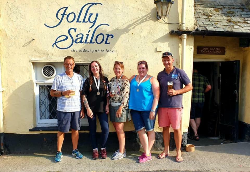 Jolly Sailor Inn Лу Экстерьер фото